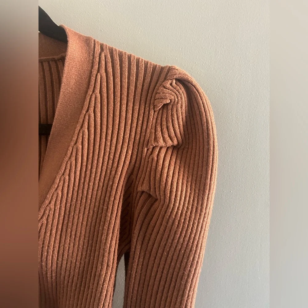 Brown Industry Cardigan with fabric buttons and puff shoulders BNWOT - Picture 6 of 9